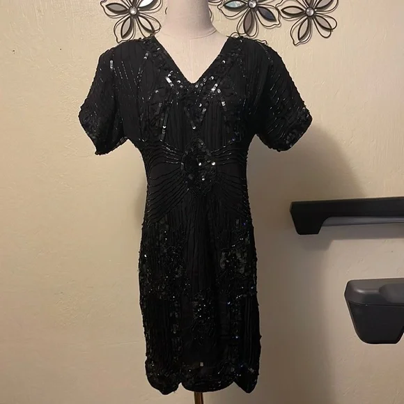 swee lo sequin dress Pretty 80s Swee Lo Sequin Dress Beaded B&W Floral Design Minidress w/Shoulder Pads| Size S